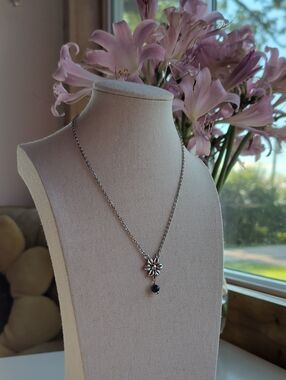 Mexico 925 Sterling Silver Flower Pendant/Necklace with Sodalite Gemstone, 16"